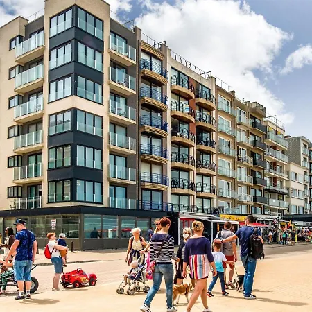 Modern In Near Seabeach Coxyde